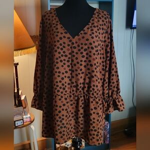 Plus Size 2x EVRI Black and Brown Polka Dot Blouse